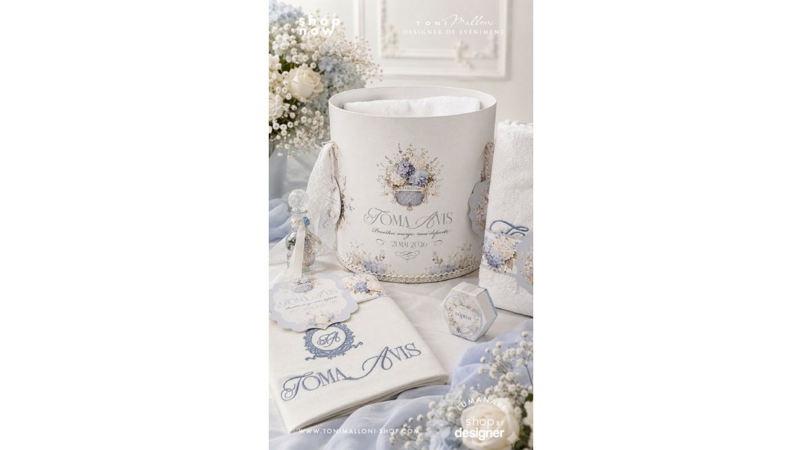 Trusou Botez Băiat Blue Hydrangea Hortensii Bleu și Monogramă Regală 10